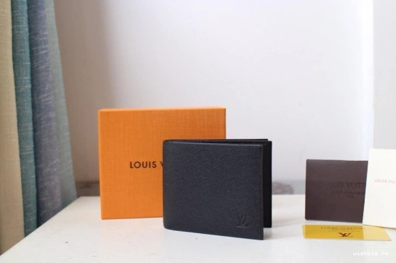 WIS VUITTON LOUIS WALLET AMERIGO 0115